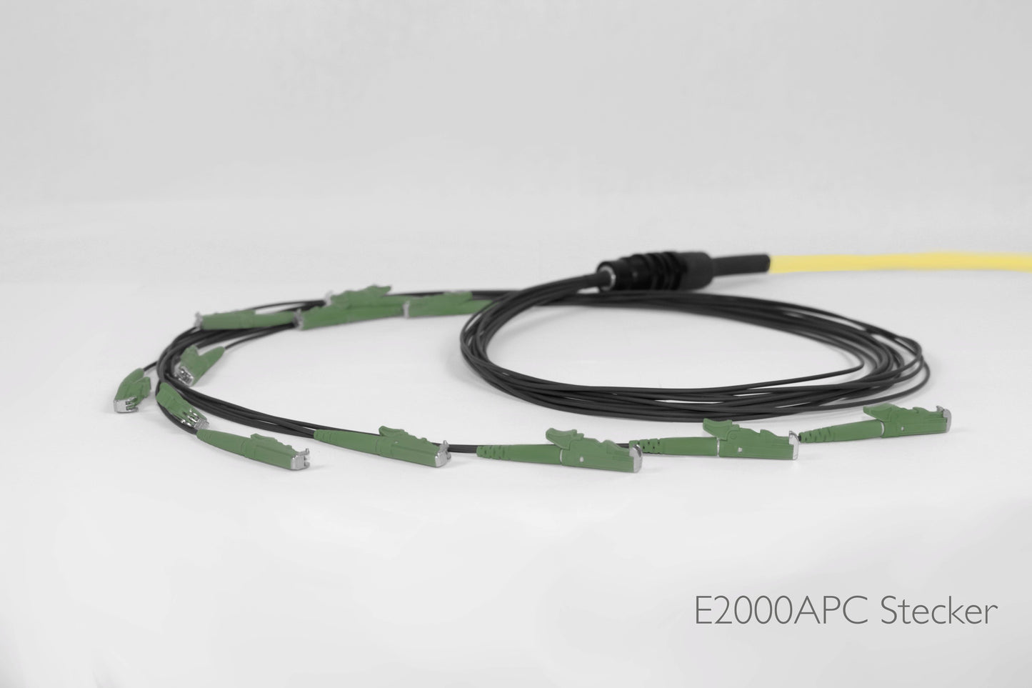 Aufteilerkonfektion für Bündeladerkabel, 4 Fasern, Singlemode
