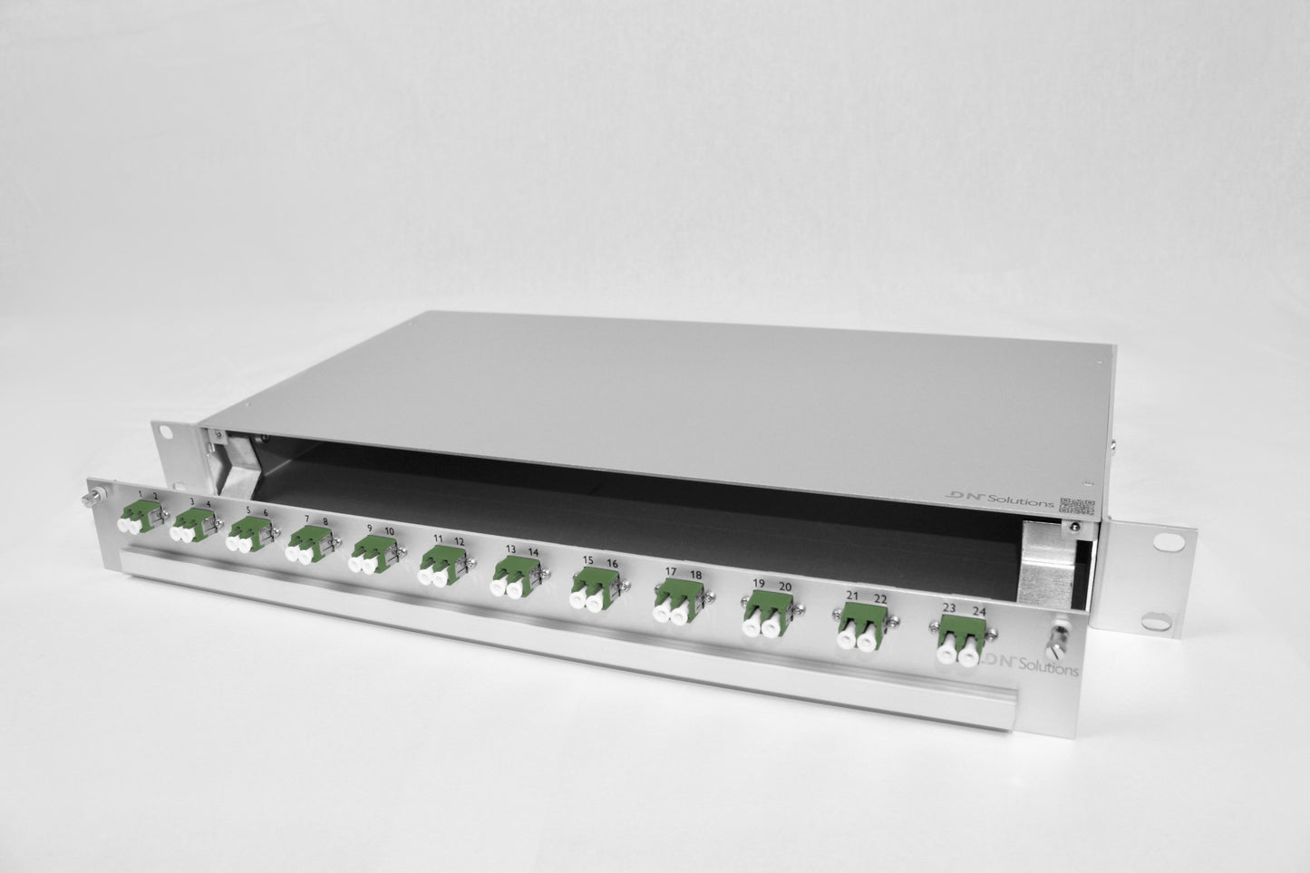 1HE / 19'' KEV, LCAPC, SM