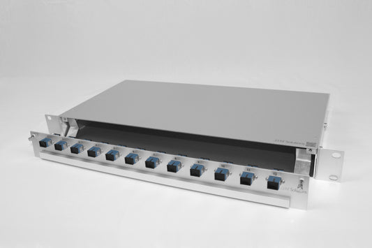 1HE / 19'' KEV, SCPC, SM